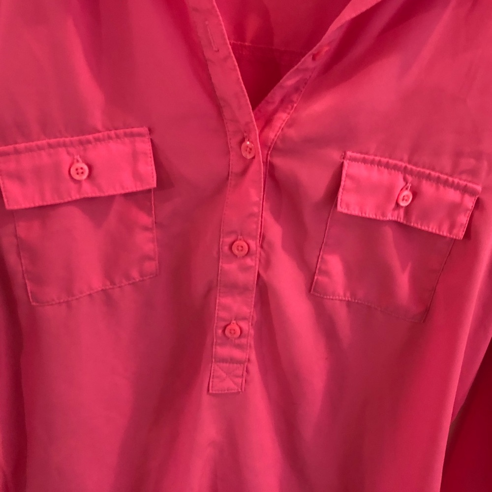Pink Blouse ✨ - Picture 3 of 4